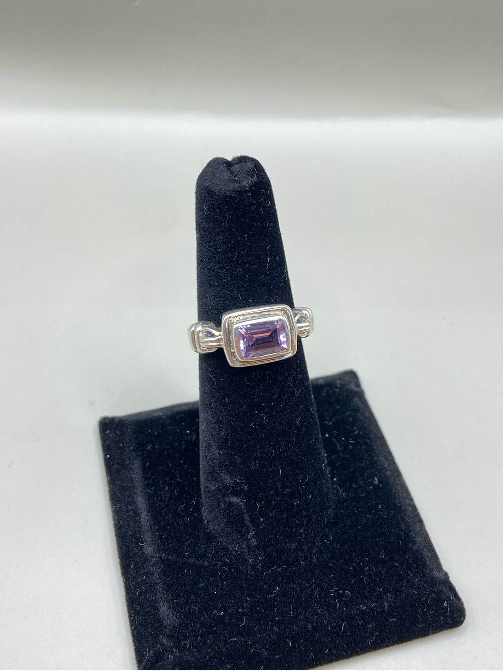 Silpada Silver Amethyst “Misty Morning”Ring
